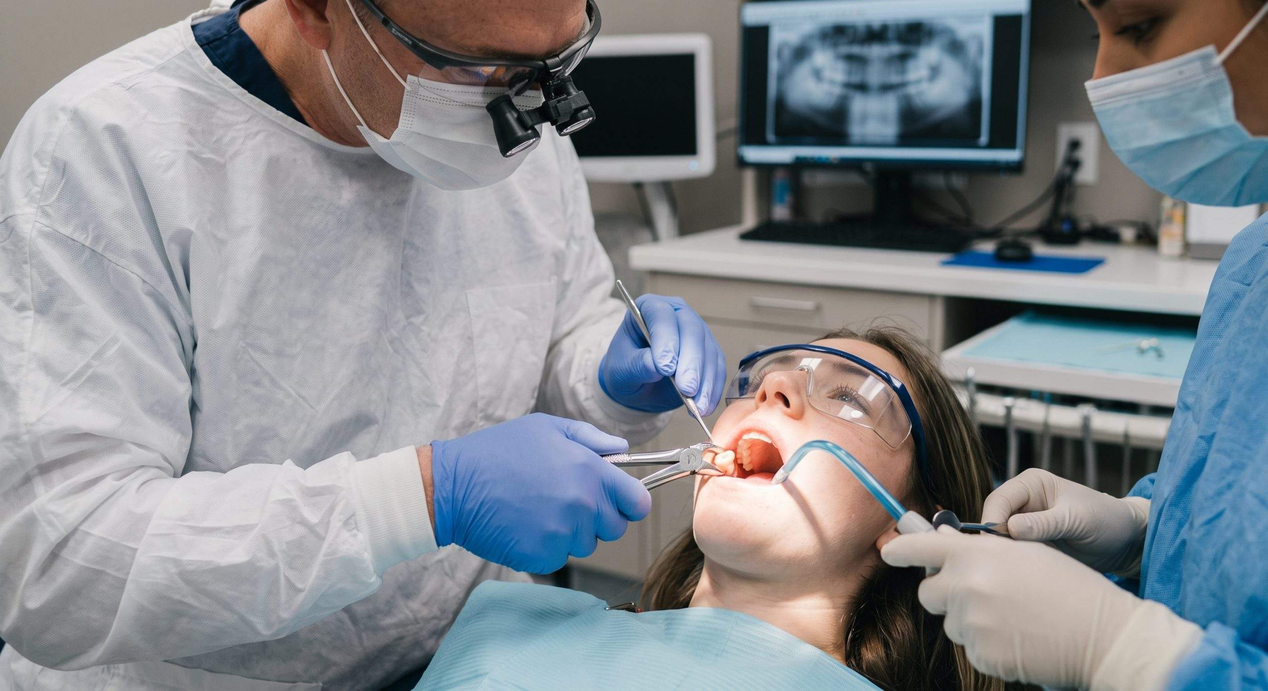 Wisdom Tooth Removal - Cosmic Dental Clinic Wisdom Tooth Removal - Cosmic Dental Clinic