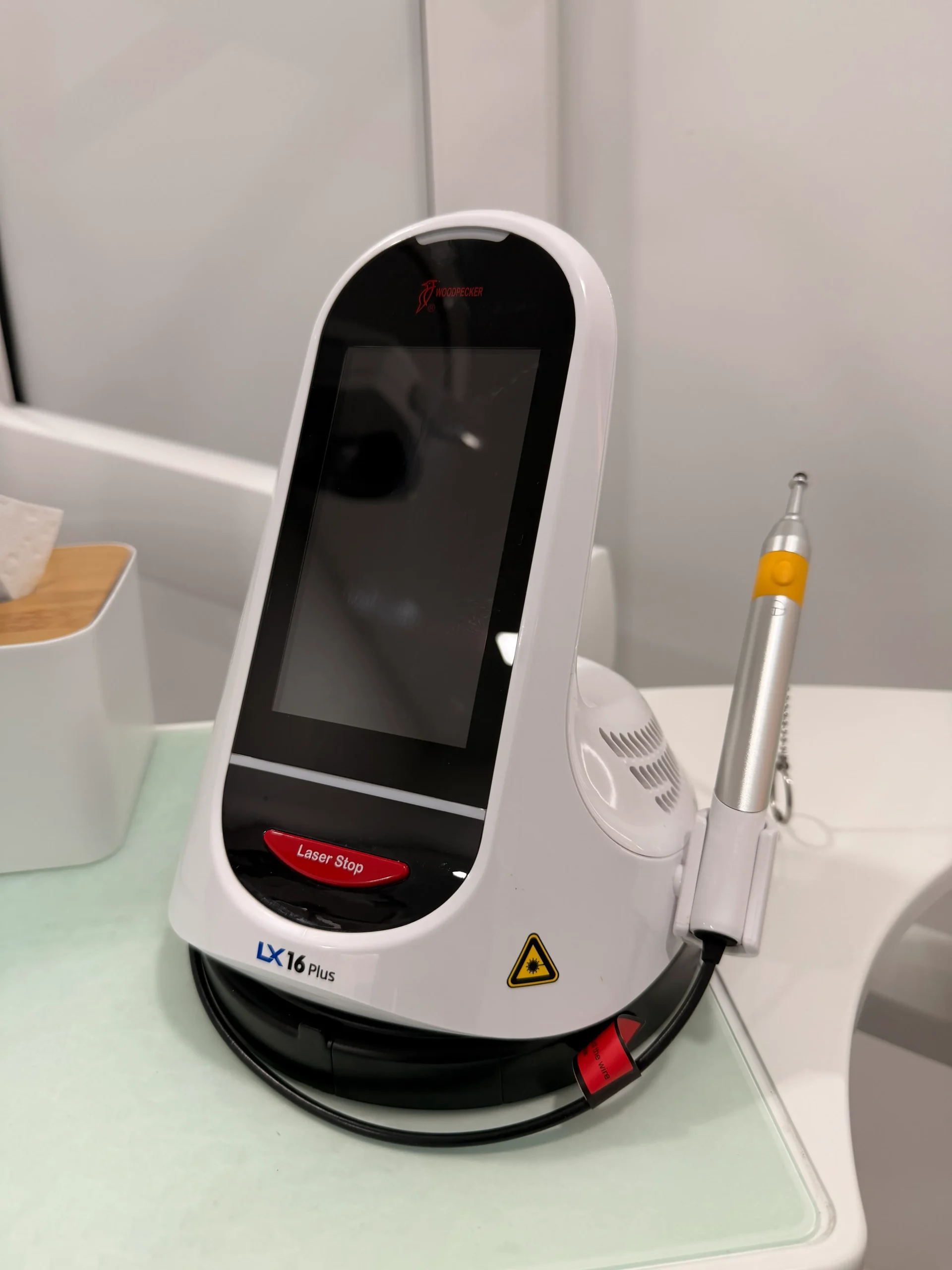 Advanced dental laser handpiece device